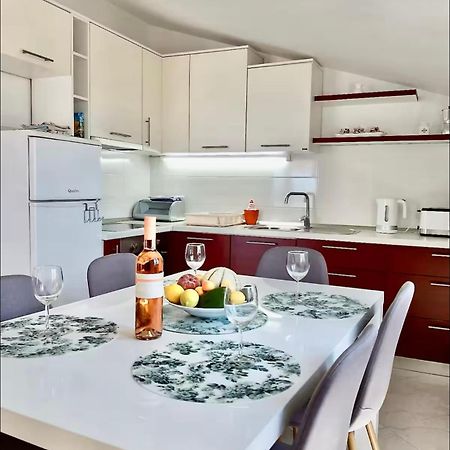 Apartmani Attila Trogir Eksteriør billede