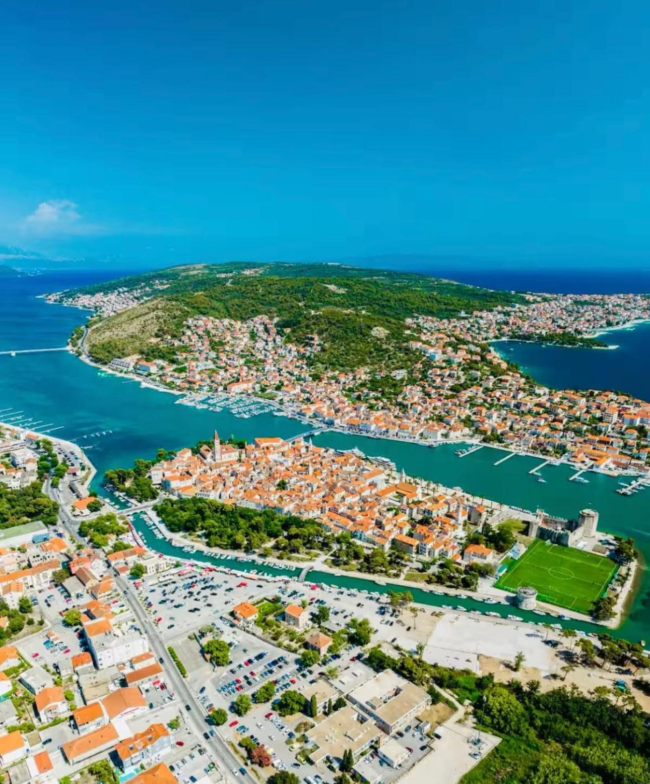 Apartmani Attila Trogir Eksteriør billede